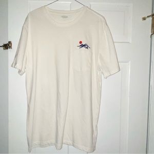 embroidered old navy pocket tee